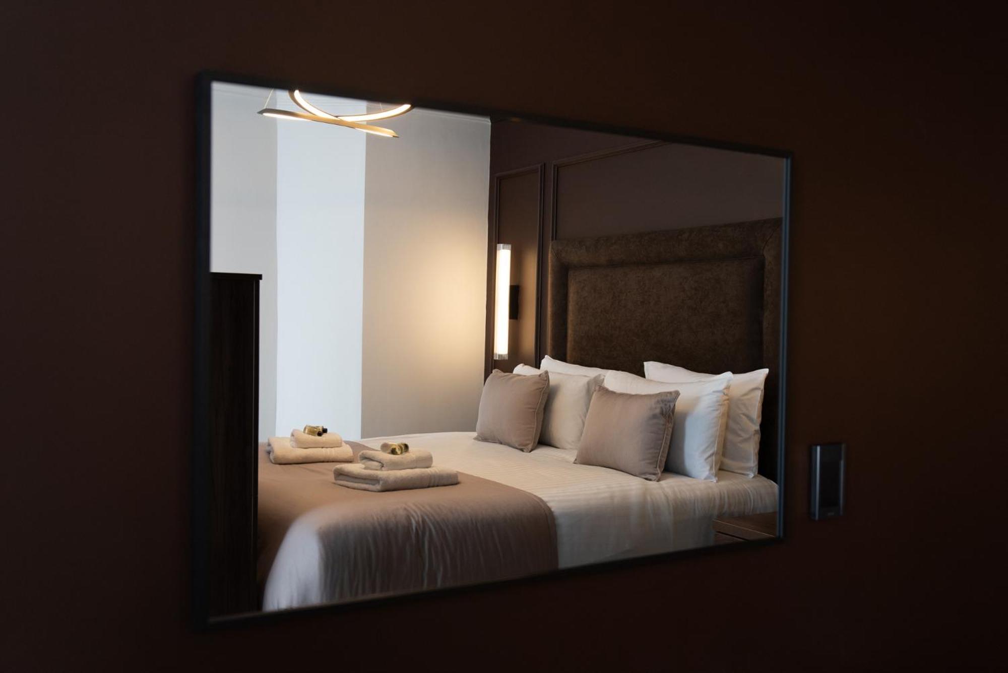 The Cae Mor Hotel ランディドノー エクステリア 写真