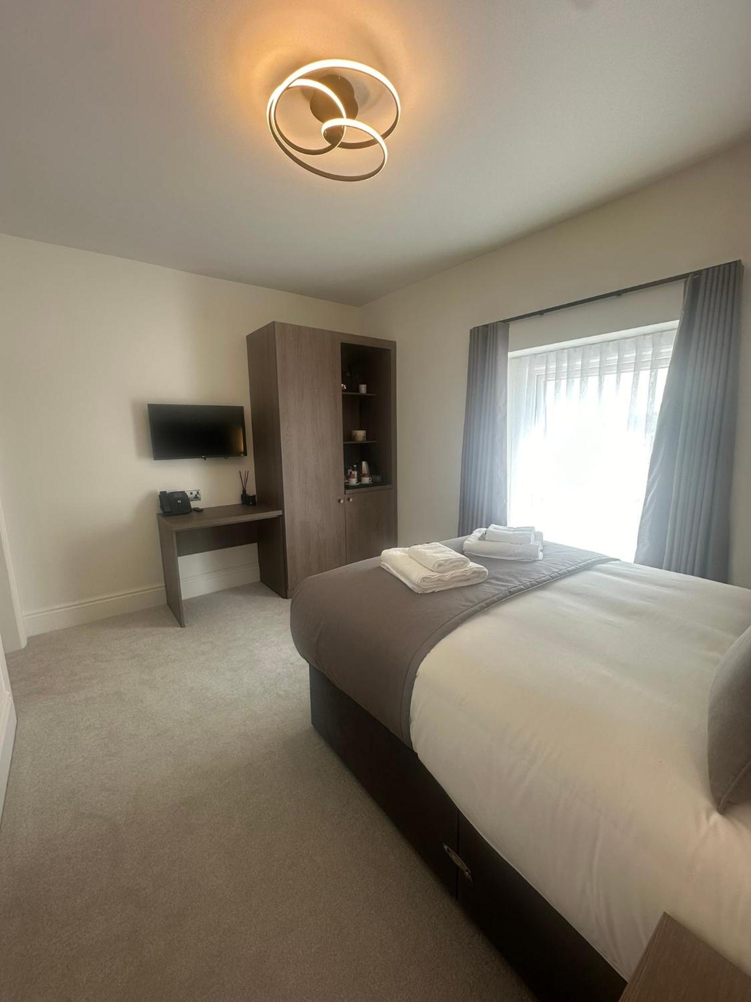 The Cae Mor Hotel ランディドノー エクステリア 写真